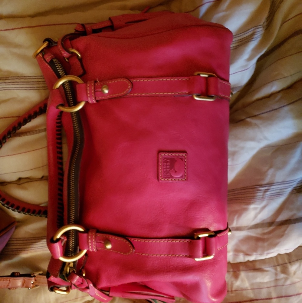 Dooney and bourke fuchsia small florentine satchel